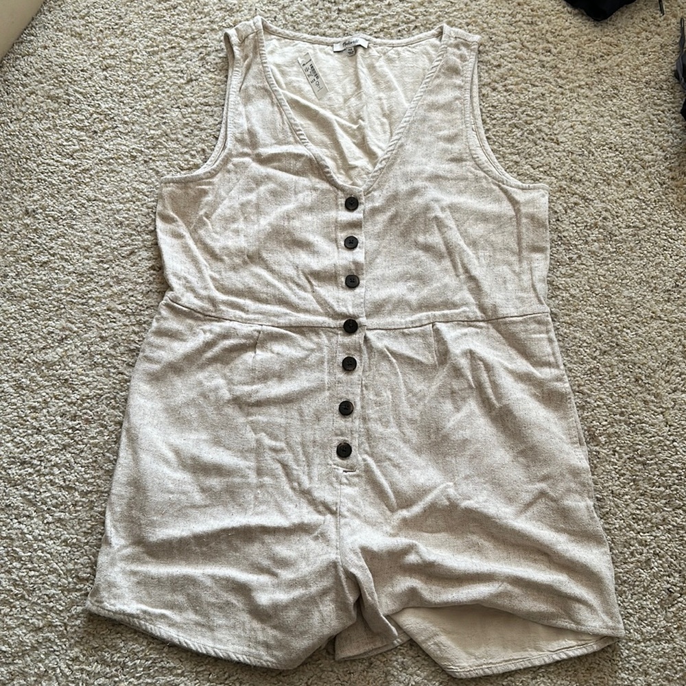New Madewell petite v-neck button-down, cream